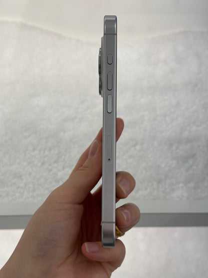 iPhone 15 Pro, 512GB (Grade A) *59490