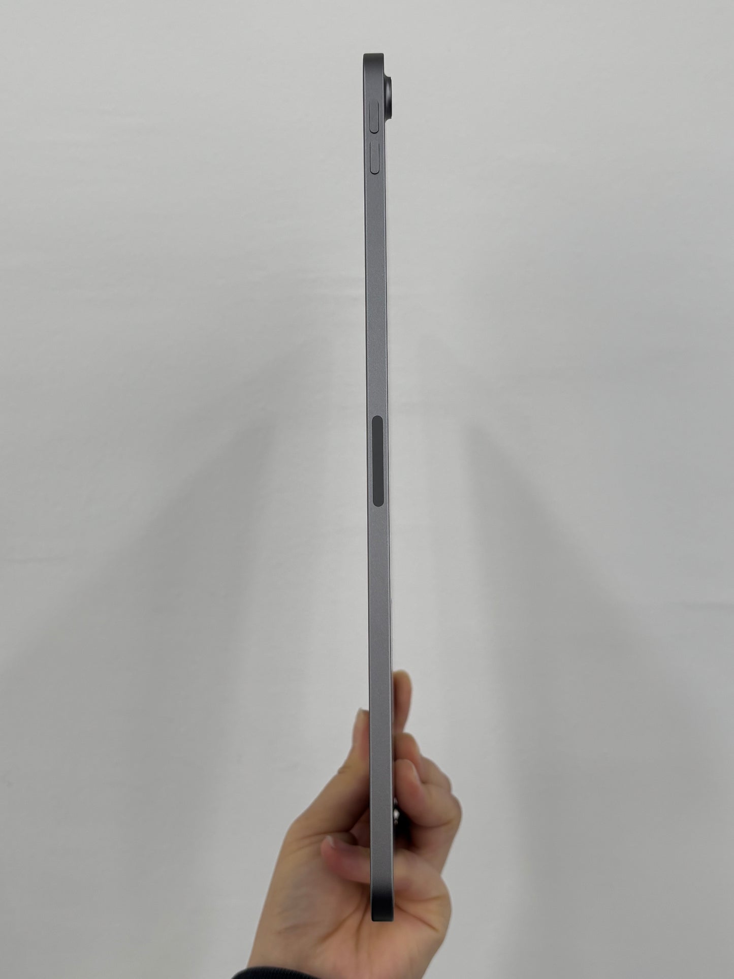 iPad Air 11-inch (M3), 128GB (Grade A) *HLWM2