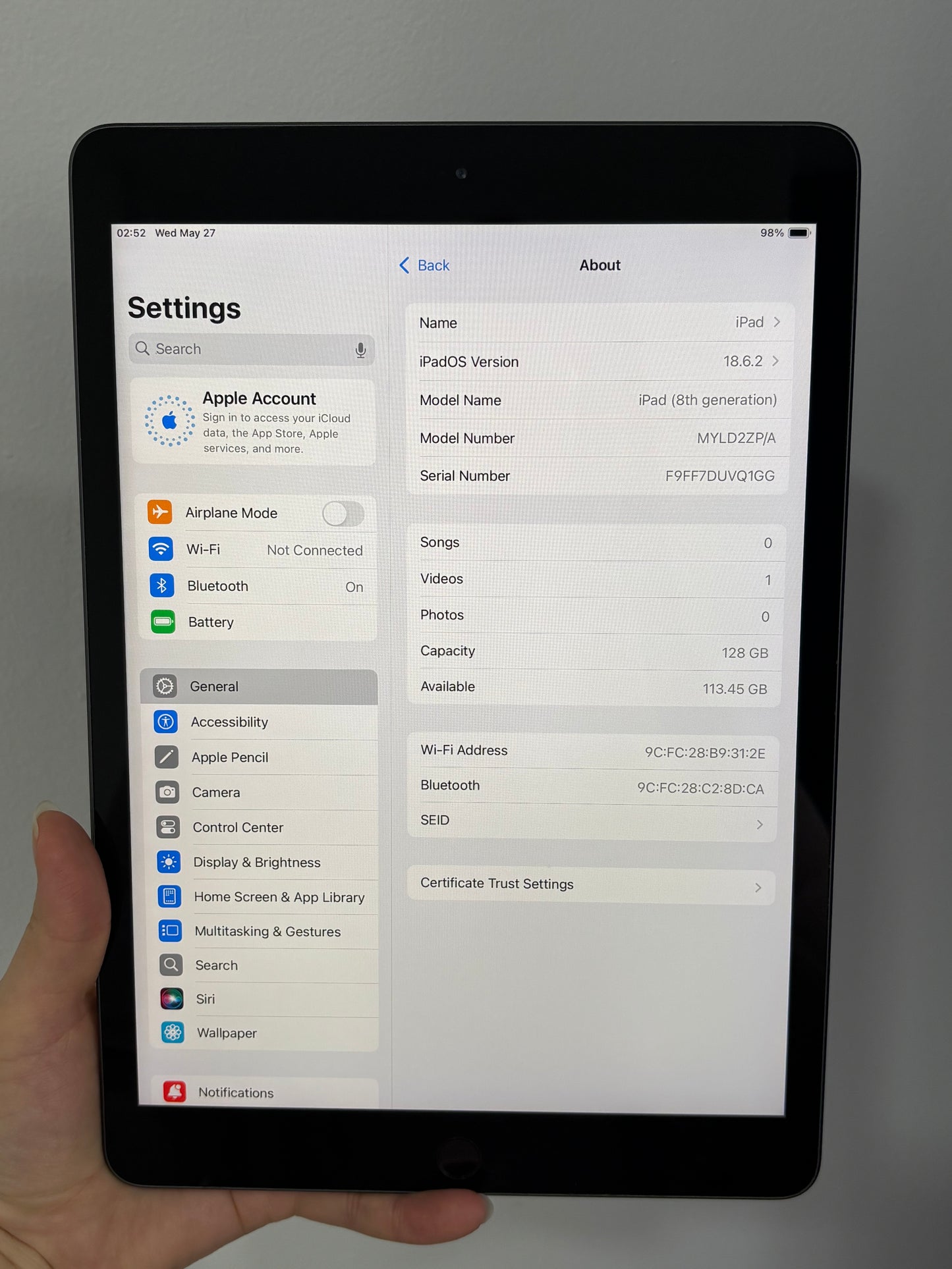 iPad 8 Wi-Fi, 128GB (Grade A) *VQ1GG