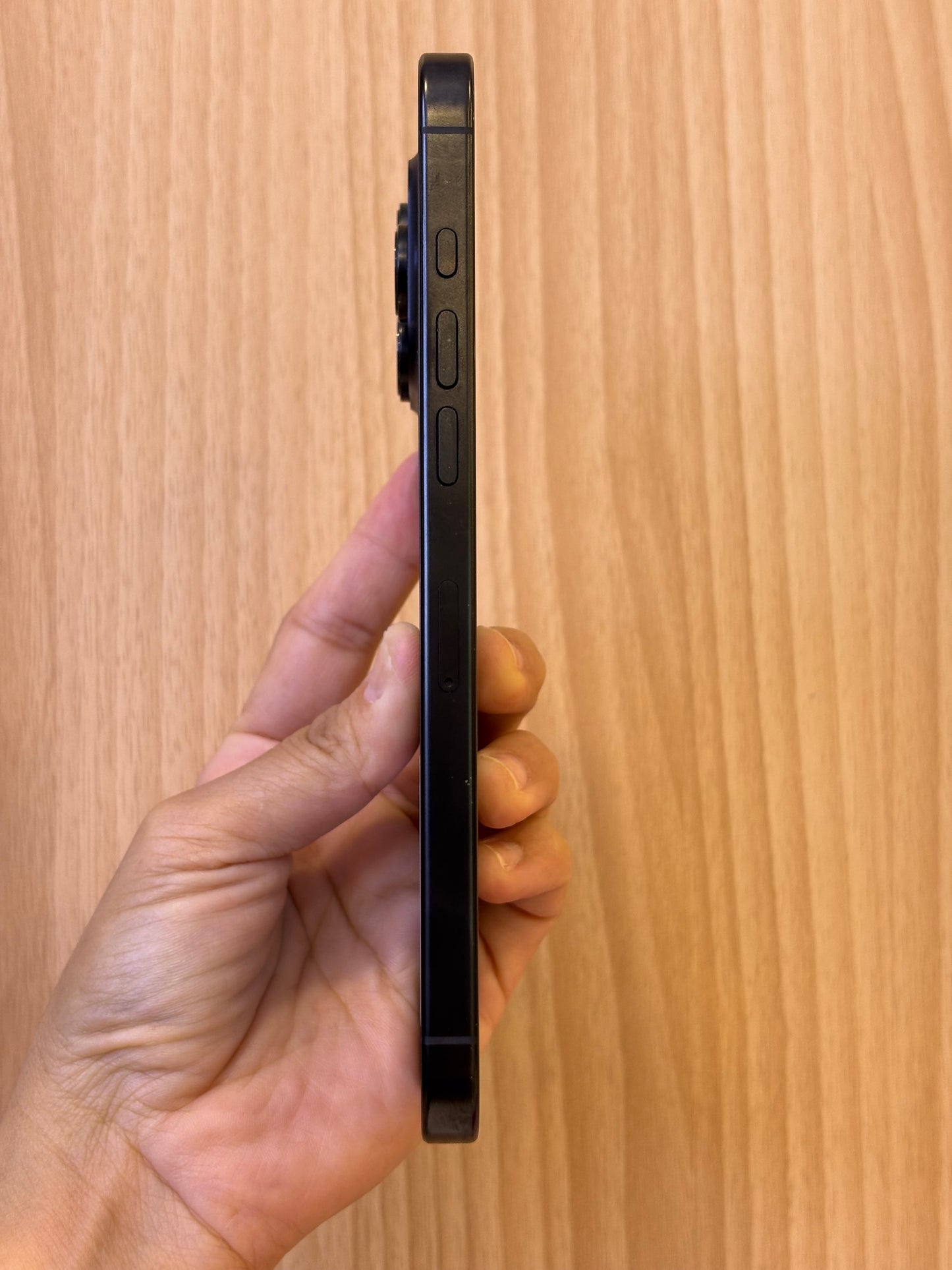 iPhone 16 Pro Max, 256GB (Grade B) *24161