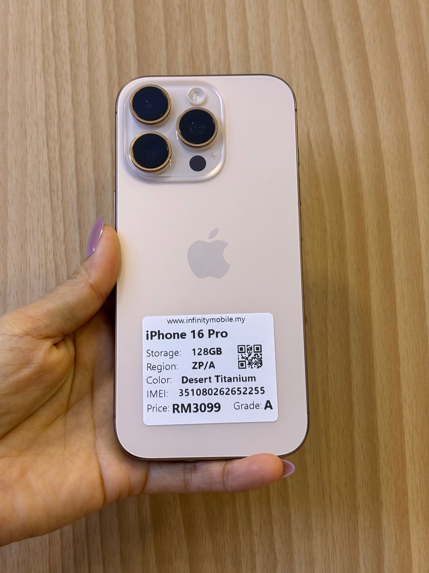 iPhone 16 Pro, 128GB (Grade A) *52255